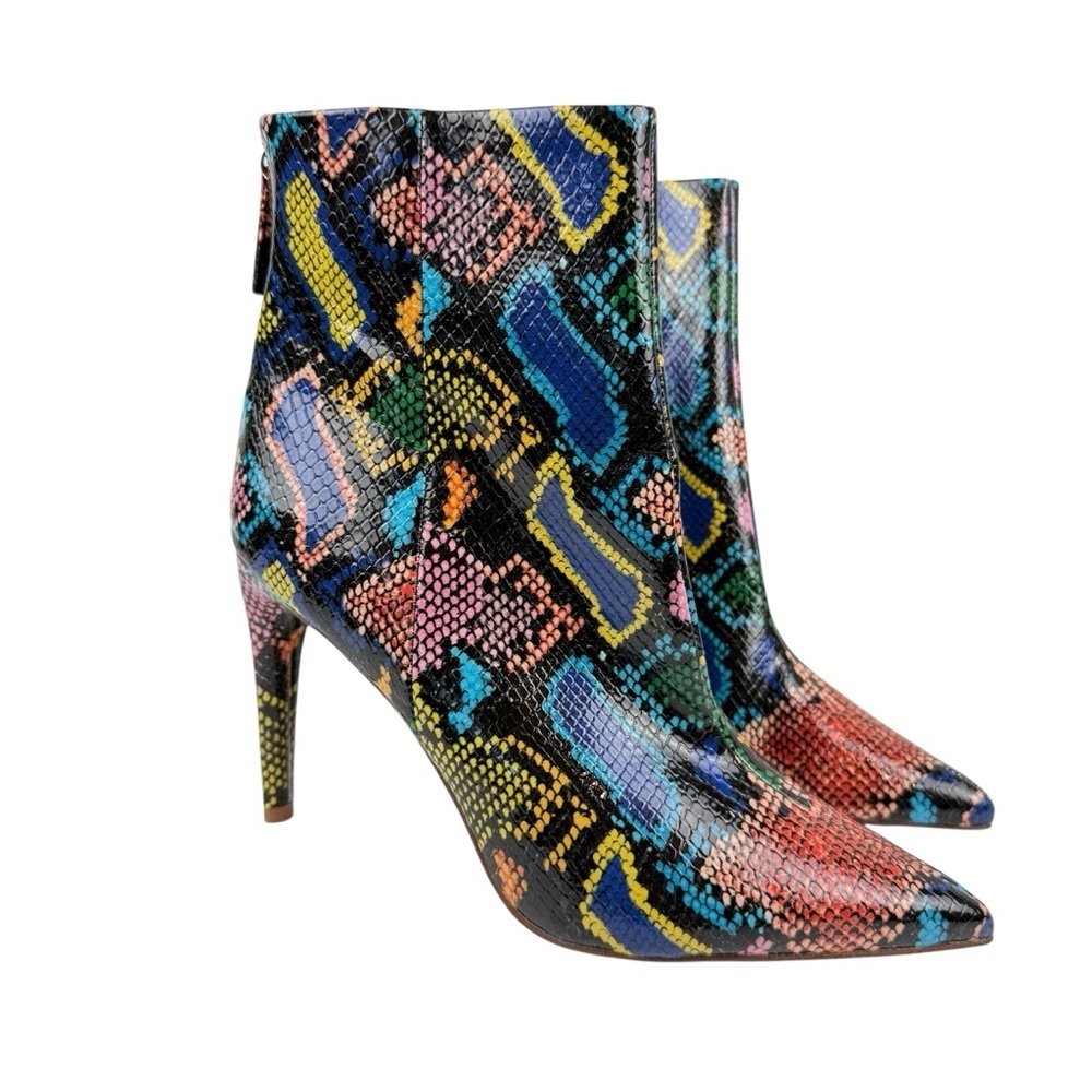 Steve Madden Halena Rainbow Snakeskin Ankle Boot Sz 9.5